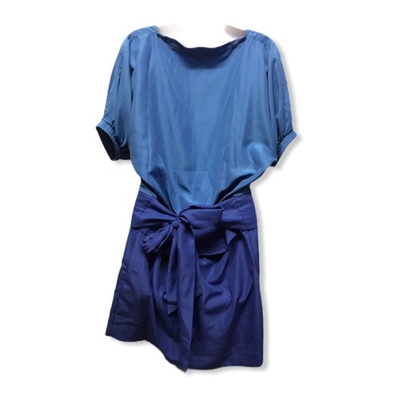 VENUS | Two Tone Blue Chic Detailed Dress - Picture 3 of 12